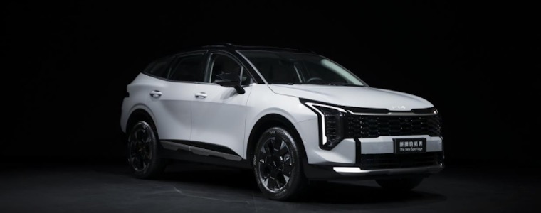 李娜倾情代言新狮铂拓界 起亚携全明星车型闪耀广州车展